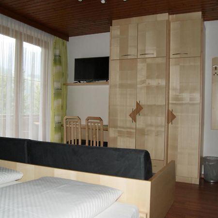 Hotel Garni Haus Anita Liesing Bagian luar foto
