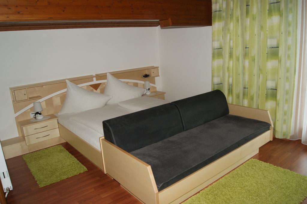 Hotel Garni Haus Anita Liesing Bagian luar foto