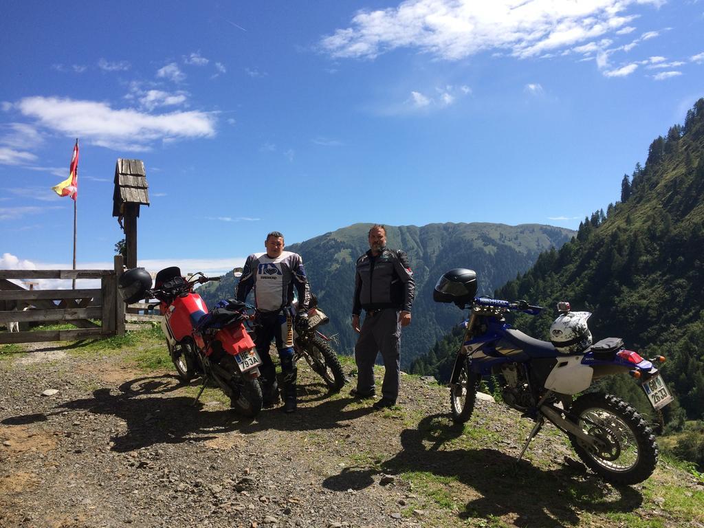 Hotel Garni Haus Anita Liesing Bagian luar foto