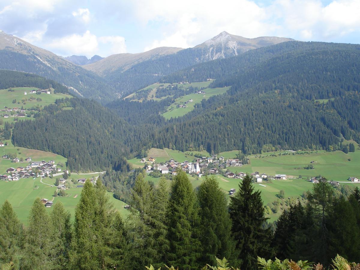Hotel Garni Haus Anita Liesing Bagian luar foto