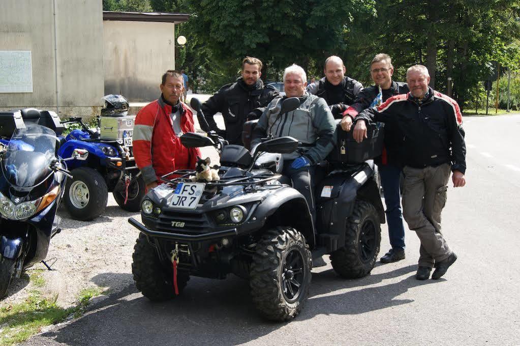 Hotel Garni Haus Anita Liesing Bagian luar foto